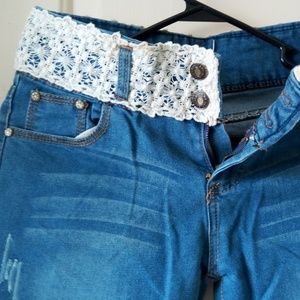 Jeans Embroidered Waist